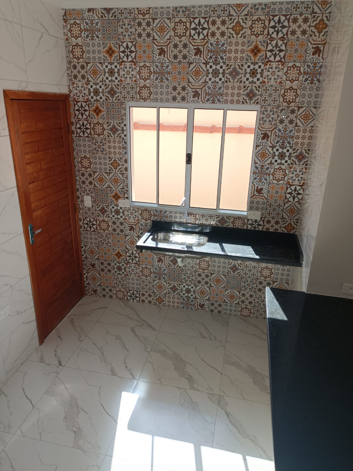 CAS261460 Casa Térrea Nova 2 Dorms (Suíte) - Amplo Espaço para Piscina - Financia