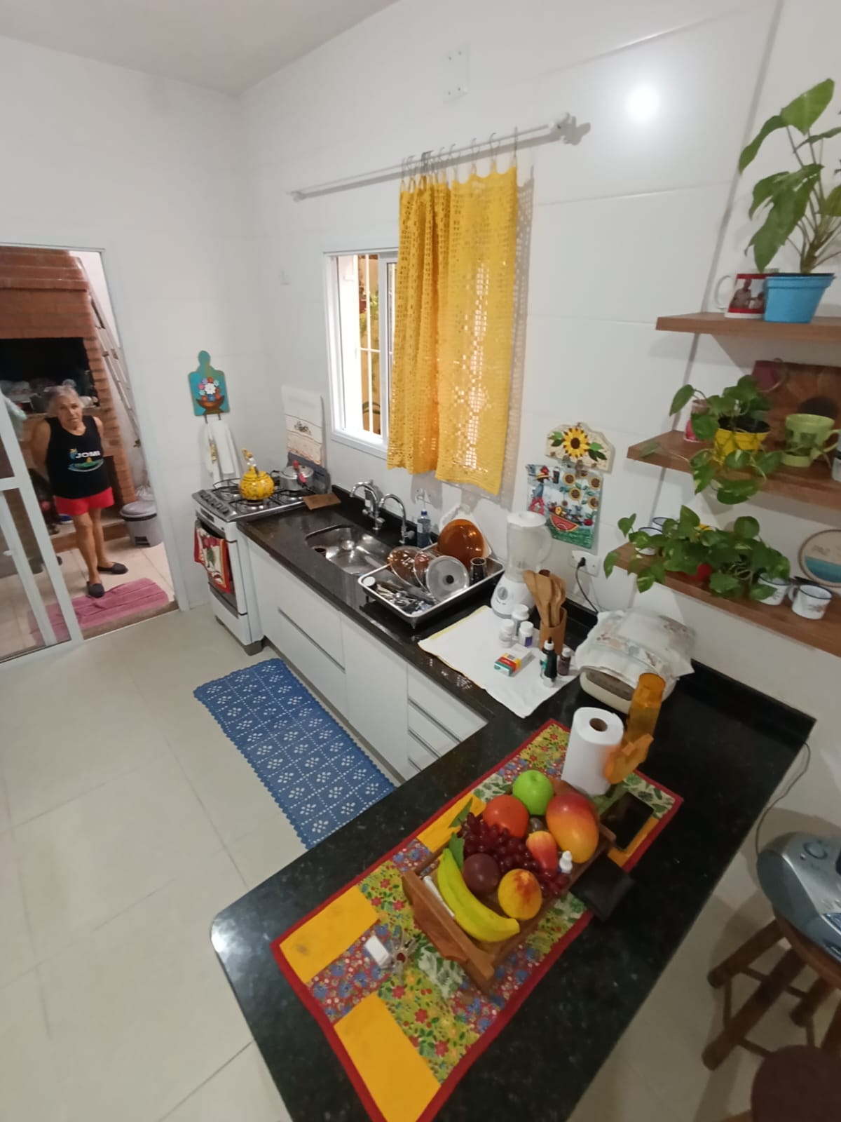 CAS261444 Sobrado em Itanhaém 2 dormitórios a 500 metros da praia aceita financiamento!