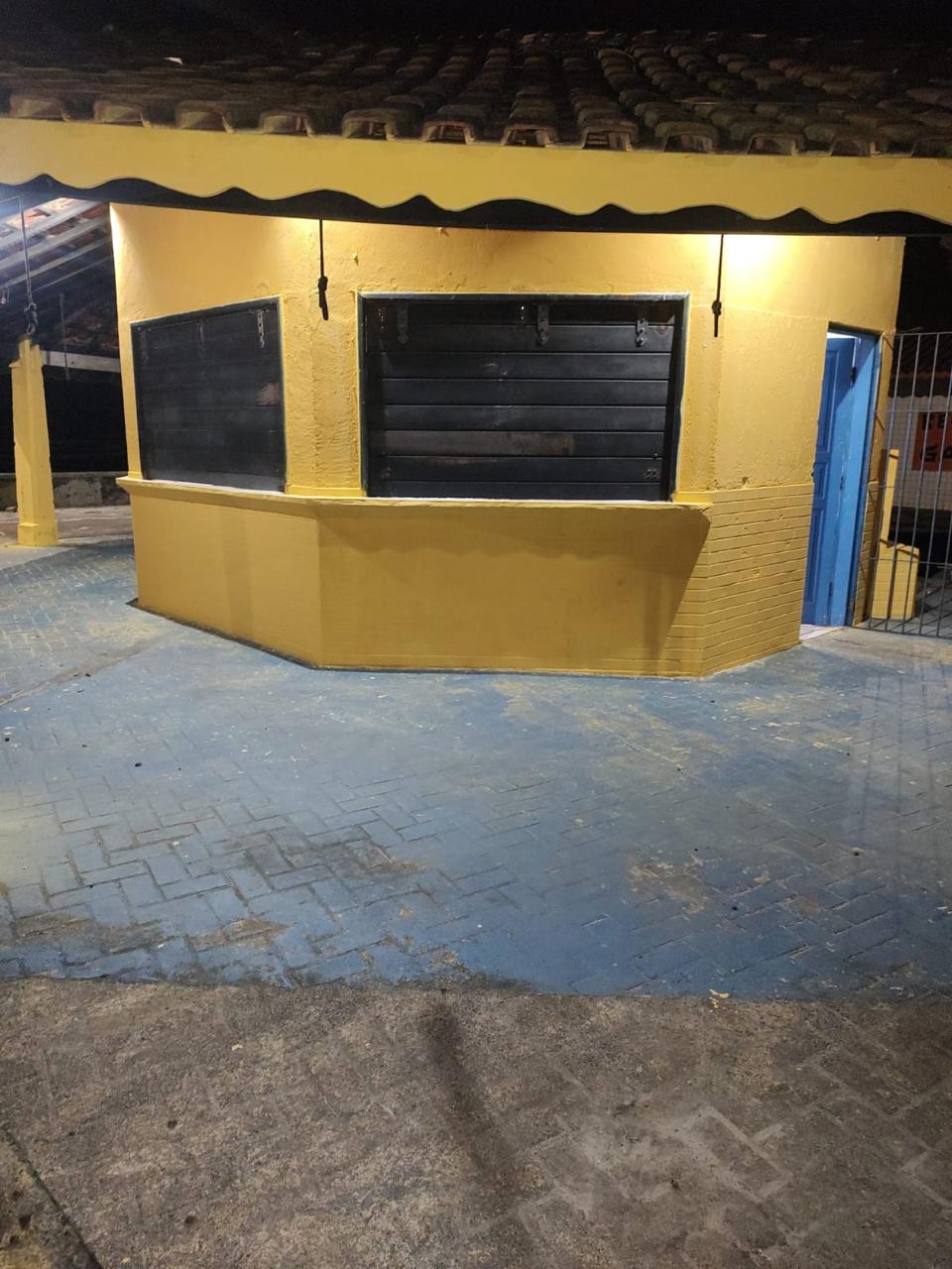 CAS261442 Quiosque à venda em Mongaguá na Praia Vera Cruz pronto para trabalhar!
