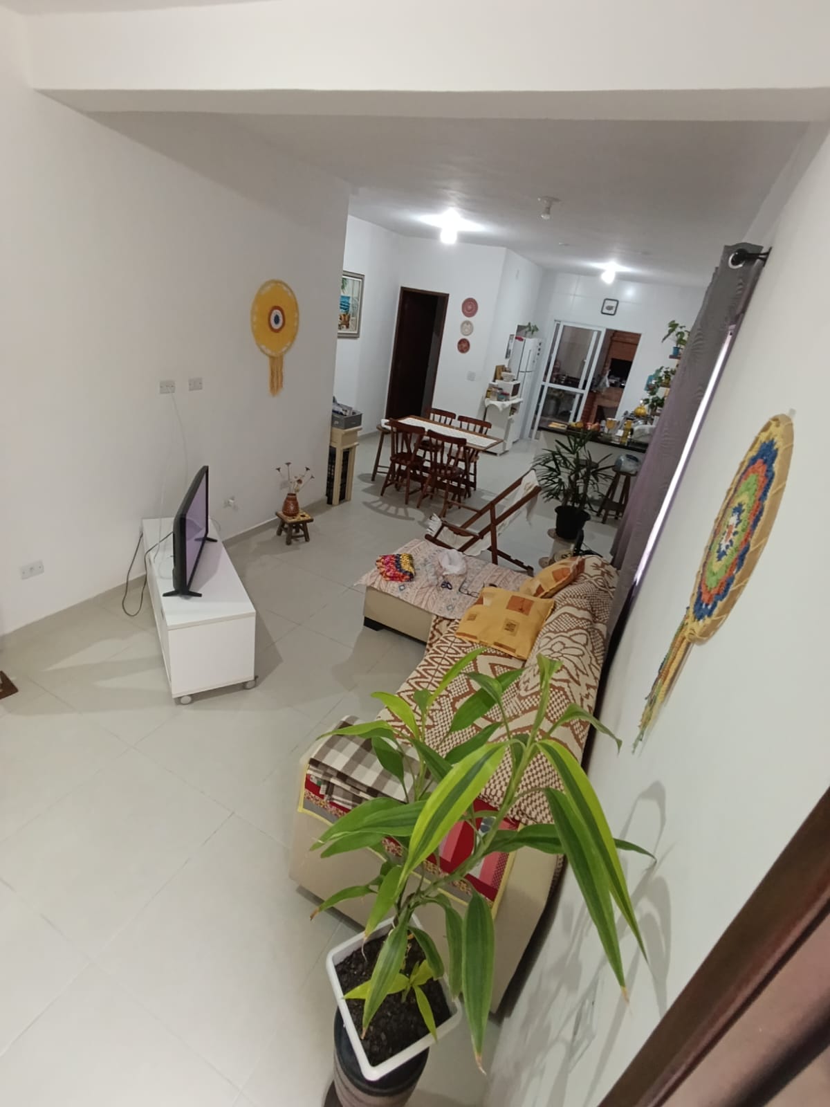 CAS261444 Sobrado em Itanhaém 2 dormitórios a 500 metros da praia aceita financiamento!