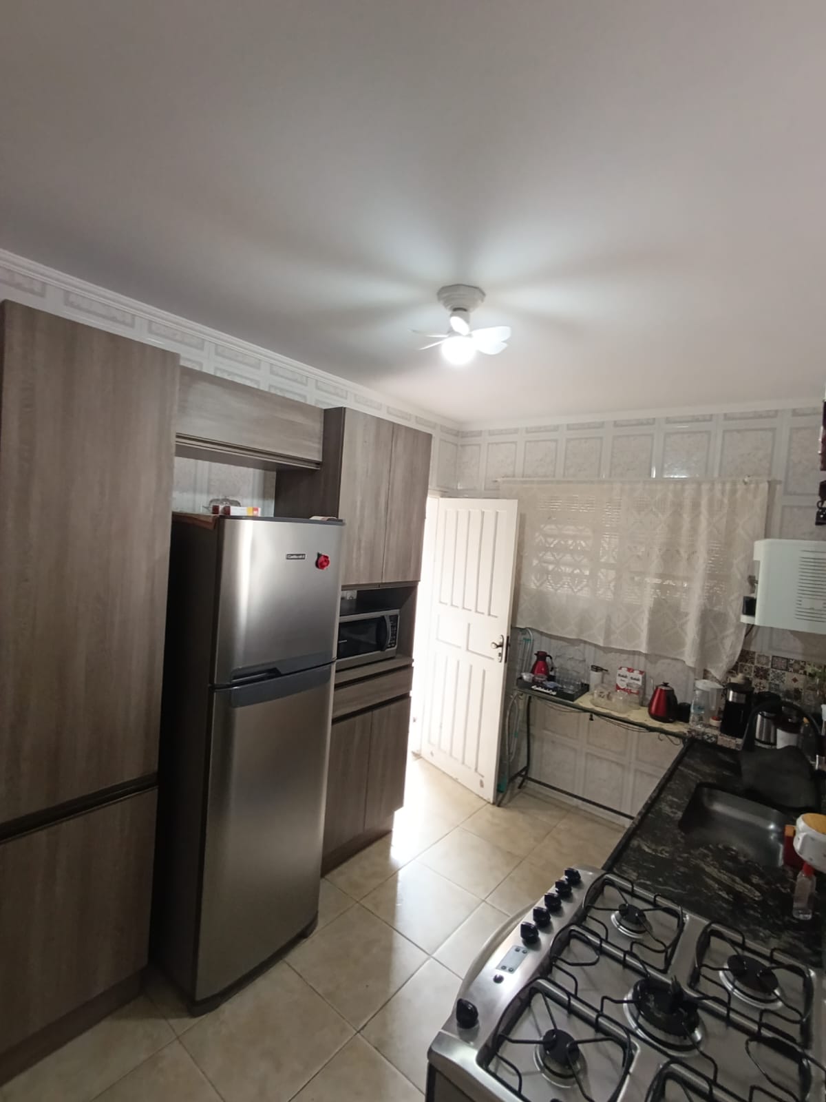 CAS261300 Casa no Suarão com Edícula e Churrasqueira – 2 Minutos do Centro Comercial – Aceita Financiamento!