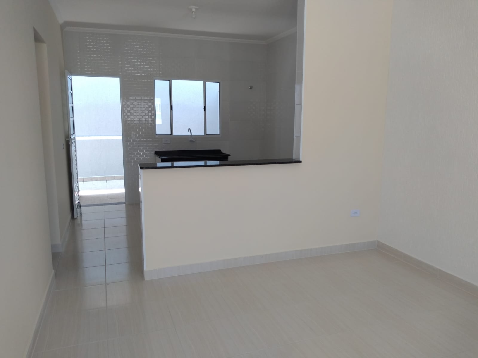 CAS261449 Casas Novas com Piscina e Suíte em Itanhaém - Opção de Esquina