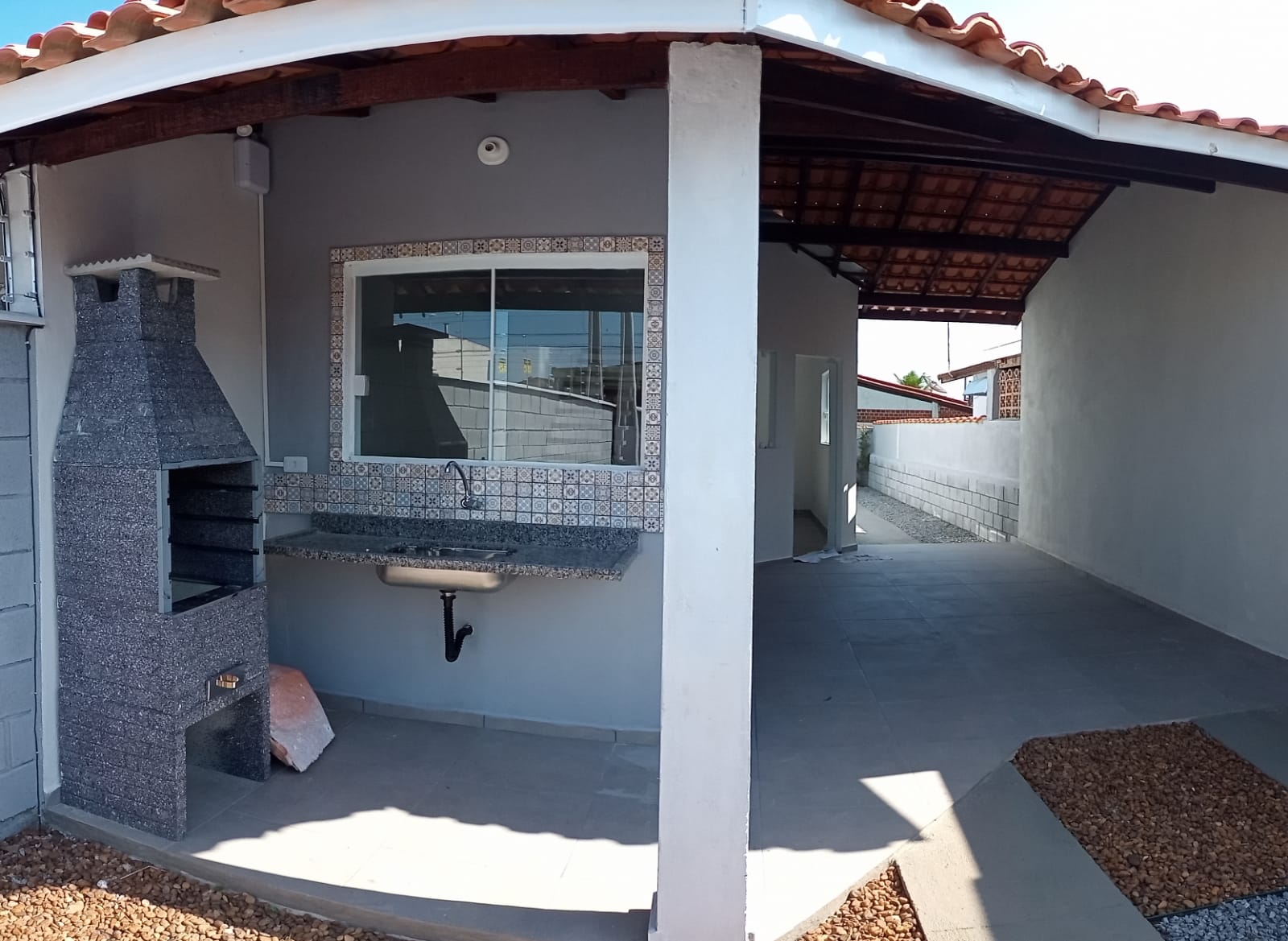 CAS261457 Imóvel Misto: Salão Comercial + Casa 3 Dorms com Piscina - Financia