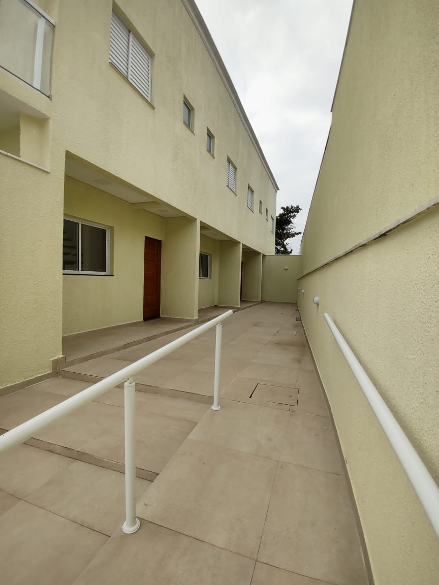 CAS261326 Casa em Itanhaém com 2 suítes e piscina com cascata financiada