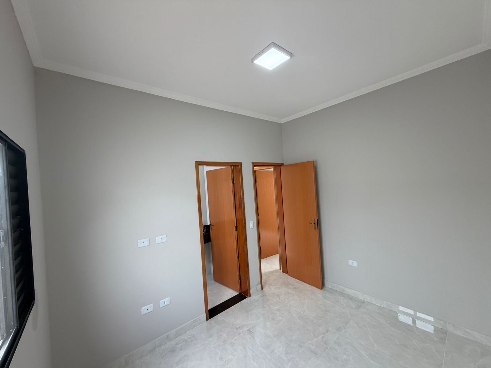 CAS261365 Casa Nova no Jardim Jamaica Itanhaém – 02 Dormitórios com Piscina