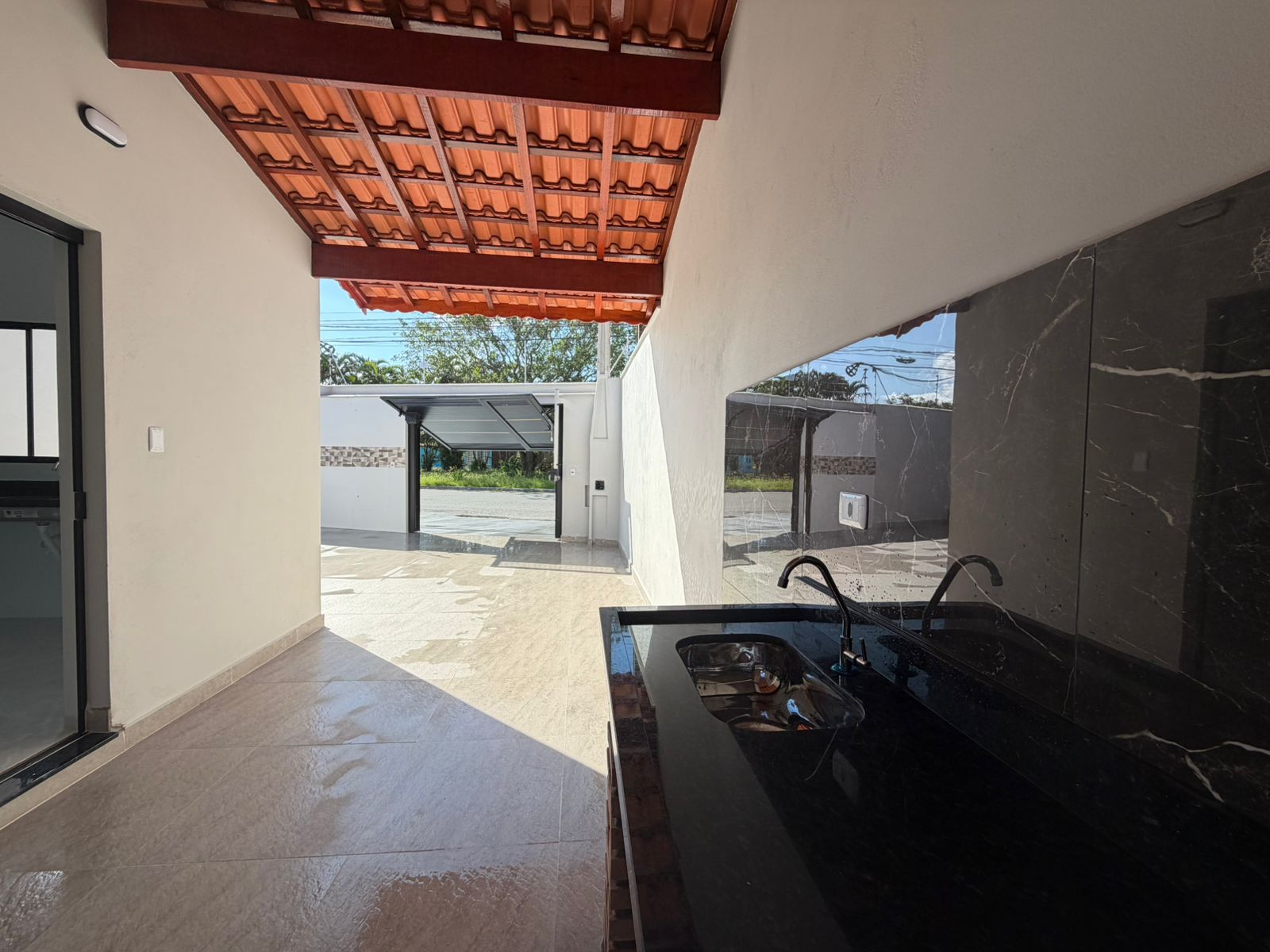 CAS261365 Casa Nova no Jardim Jamaica Itanhaém – 02 Dormitórios com Piscina