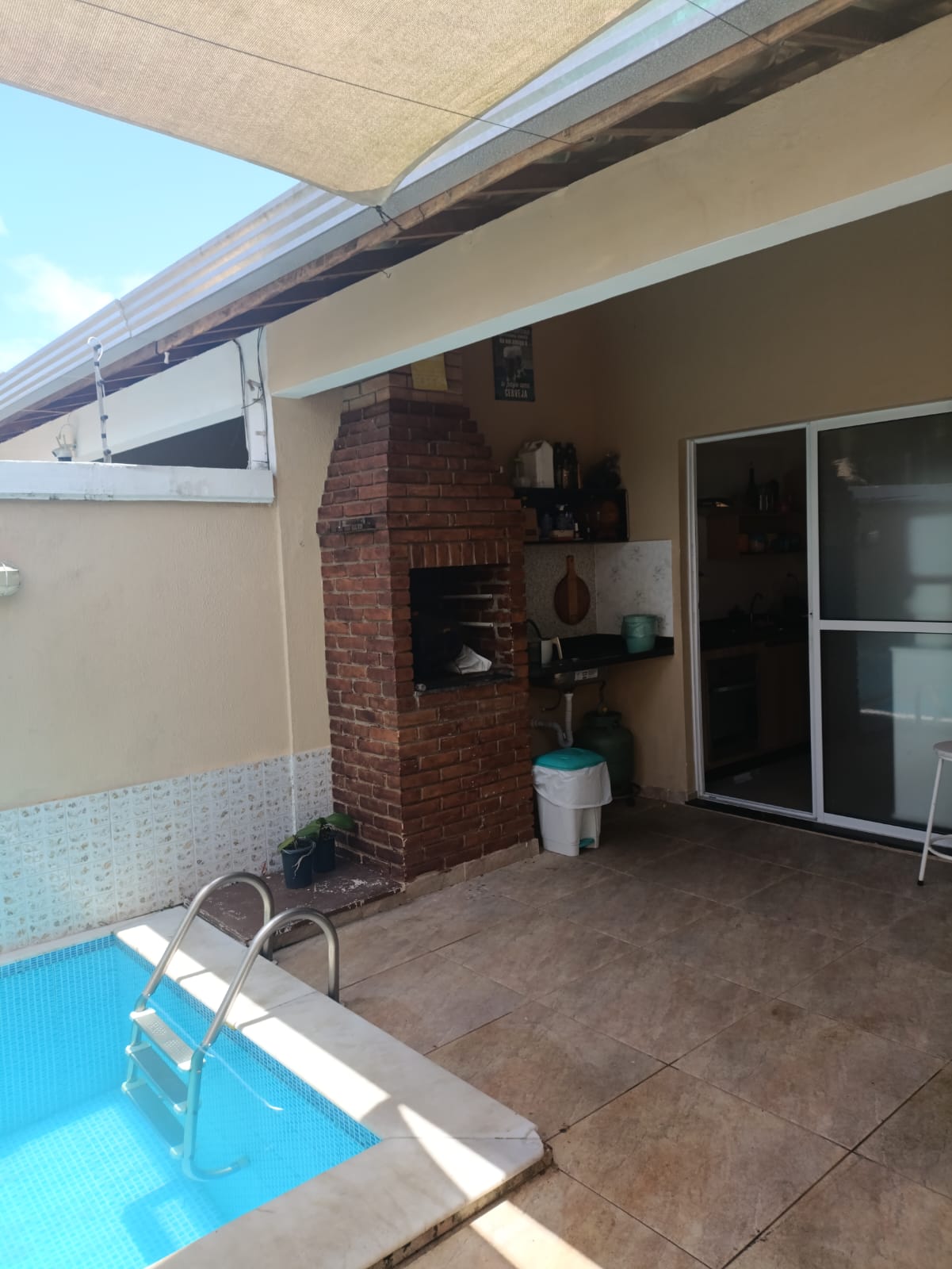 CAS261295 Casa no Suarão Itanhaém com piscina de alvenaria a 500m da praia