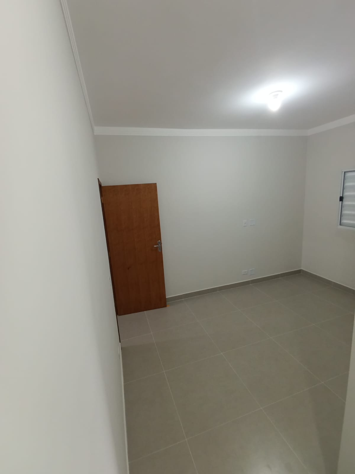 CAS261337 Casa assobradada em Itanhaém de esquina com 03 dormitórios e área gourmet
