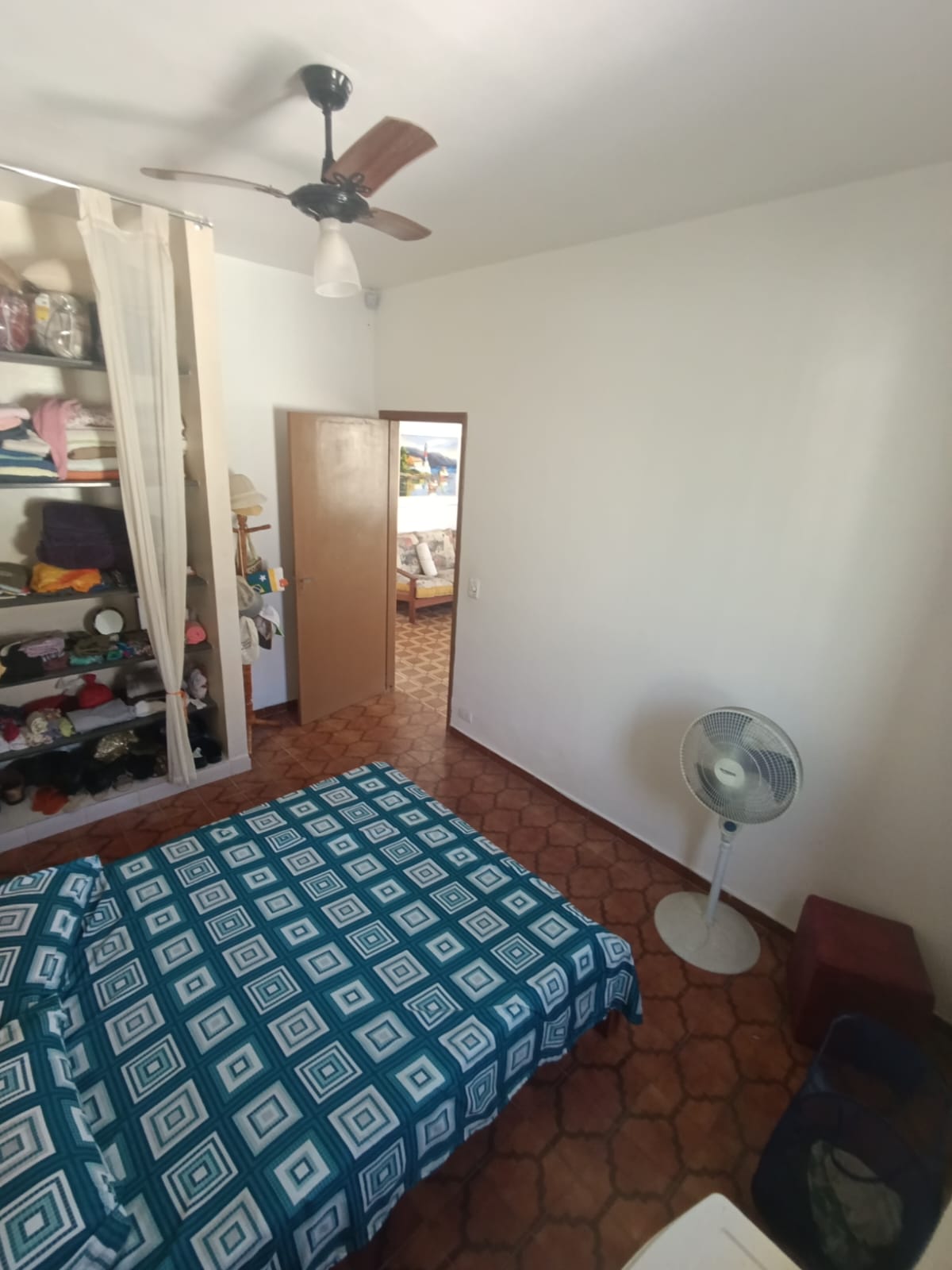 CAS261369 Casa com Terreno de 350m² em Itanhaém – 03 Dormitórios, Edícula e 12 Vagas