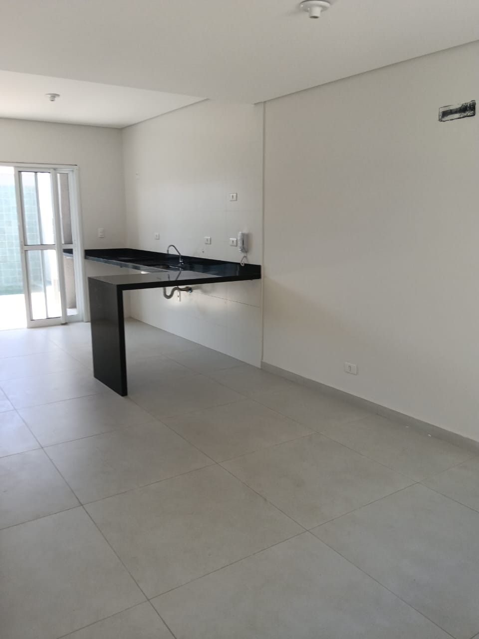 CAS261370 Sobrado em Condomínio Fechado em Itanhaém – 02 ou 03 Dormitórios Frente Mar