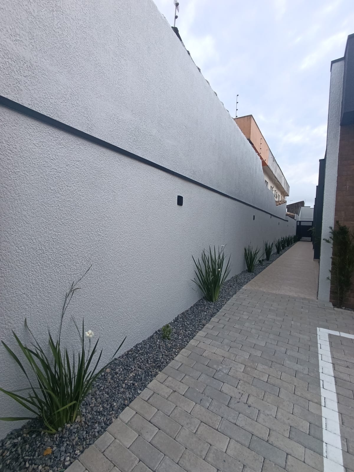 CAS261374 Casa em Condomínio Fechado à Venda em Itanhaém – Frente Mar com Piscina
