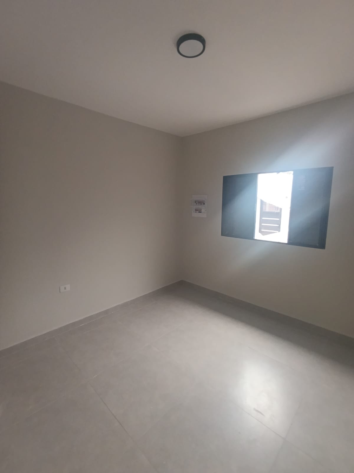 CAS261375 Casa Nova com Piscina e Hidro em Itanhaém – 02 Dormitórios a 100m da Pista