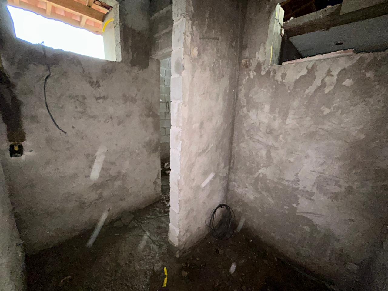 CAS261376 Casa Isolada à Venda em Itanhaém – 02 Dormitórios com Piscina de 6 Metros