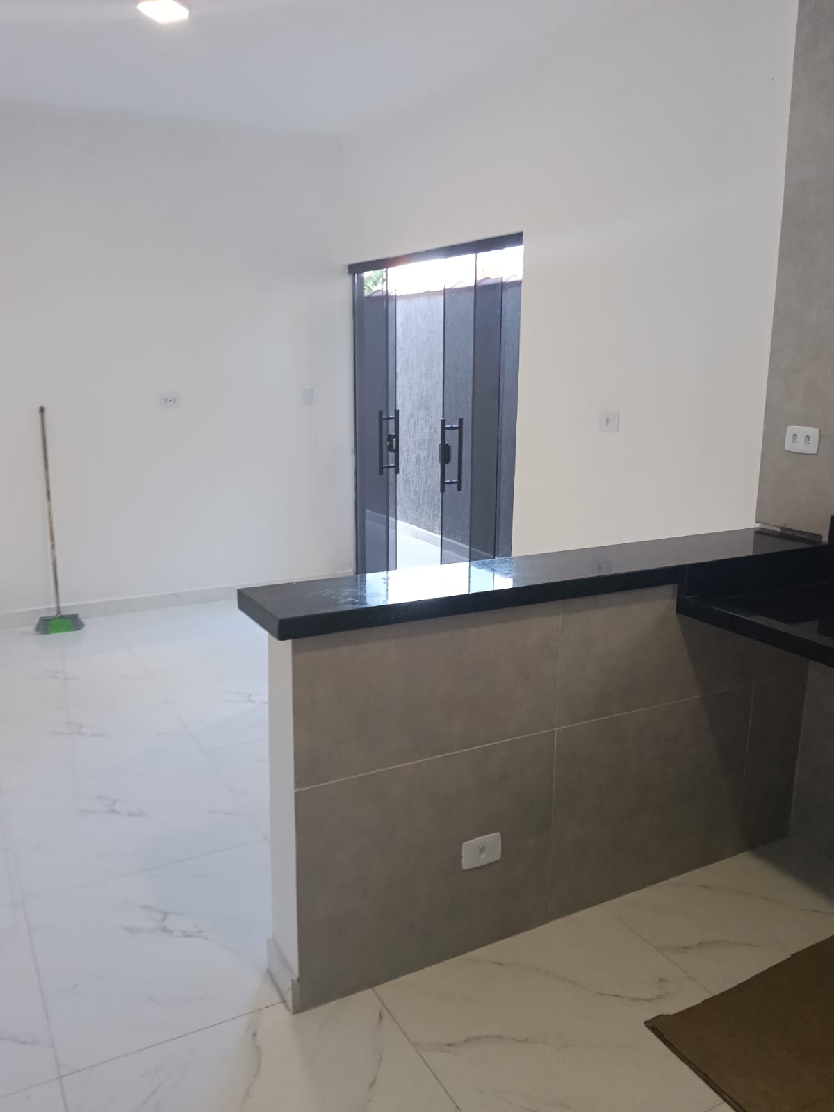 CAS261382 Casa Nova no Jardim Palmeiras Itanhaém – 02 Dormitórios com Piscina