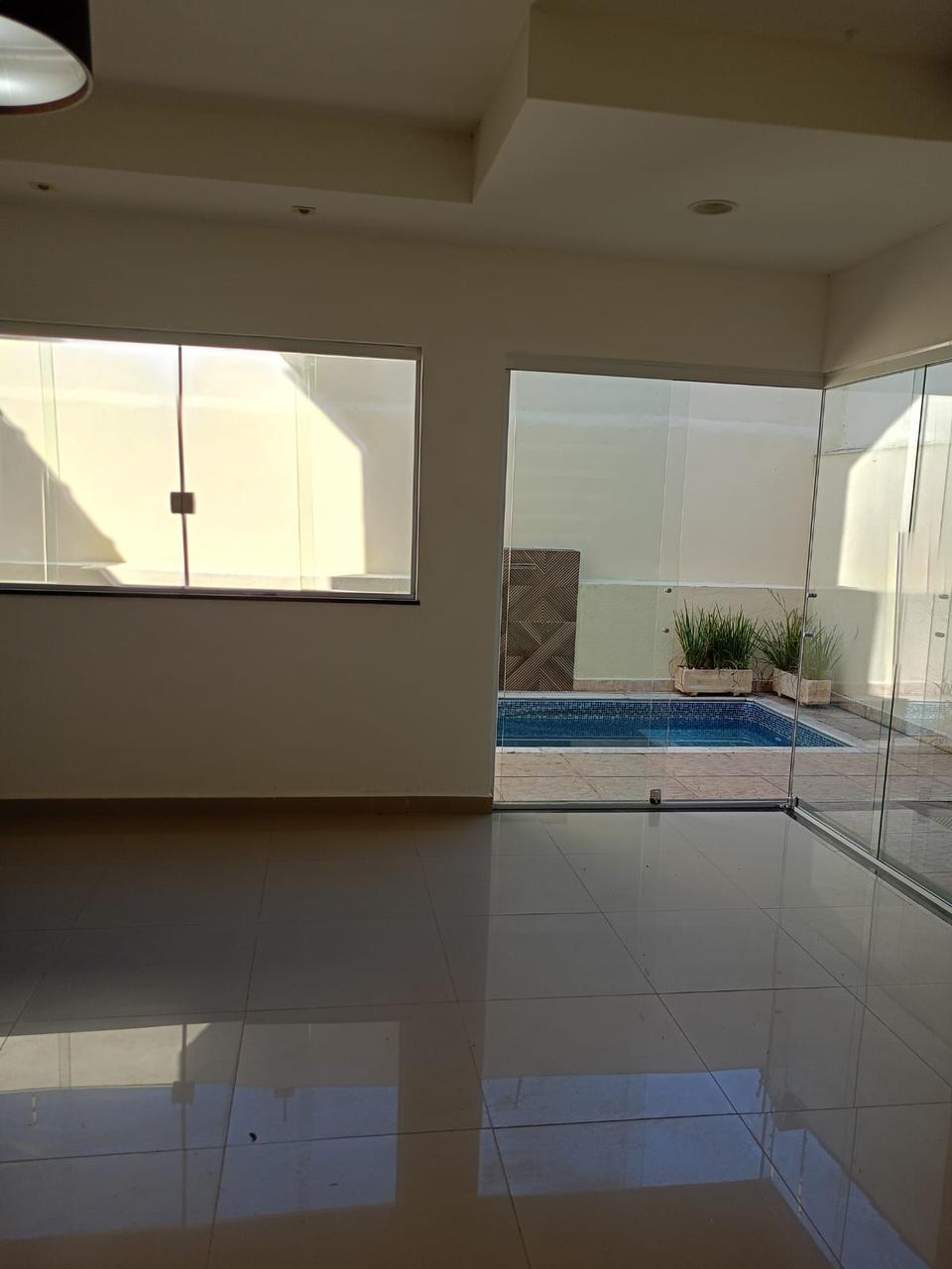 CAS261390 Sobrado em Condomínio em Itanhaém – 02 Suítes Planejadas com Piscina