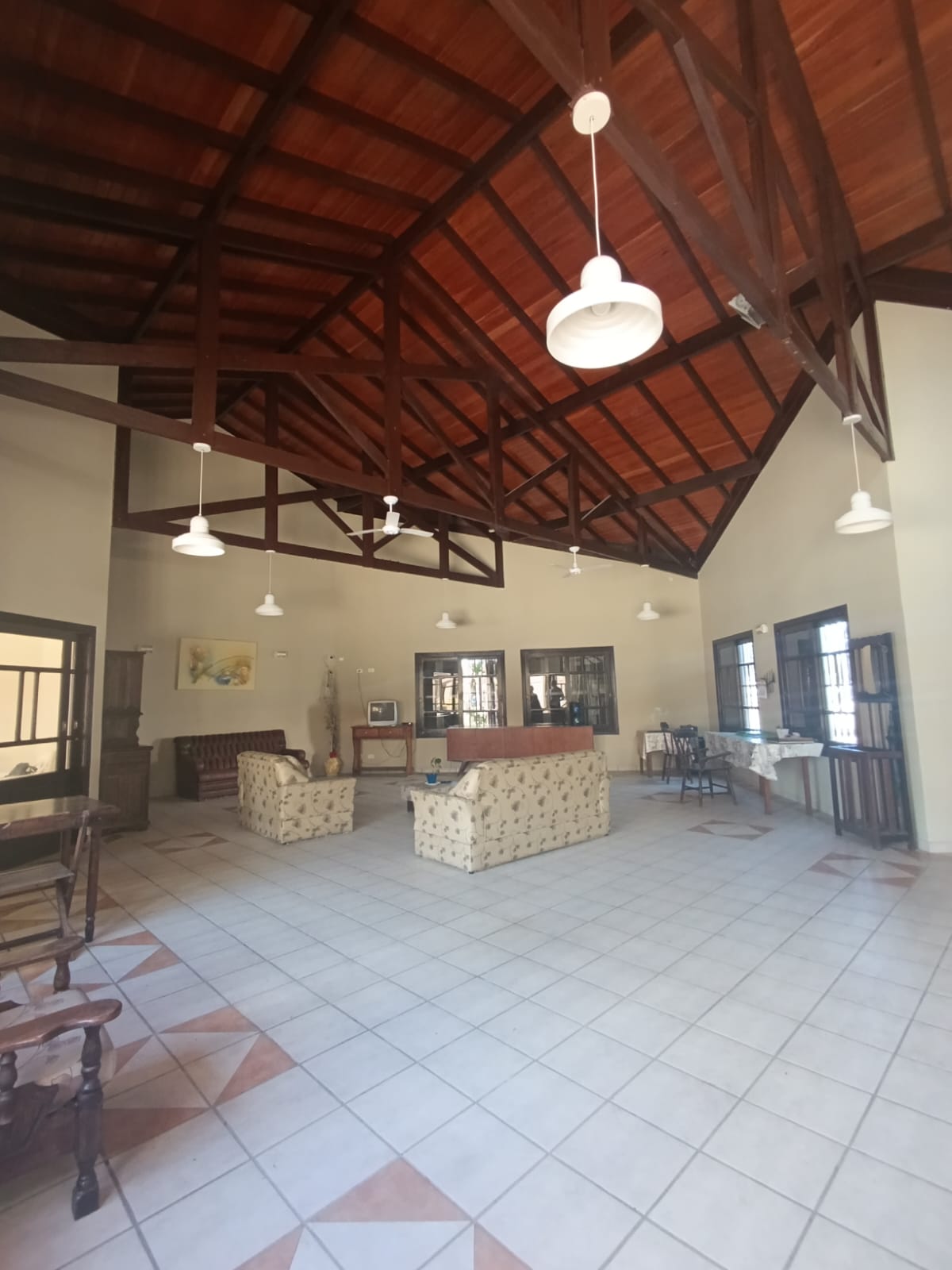 VENDIDO - CAS261396 Hotel Pousada à Venda no Centro do Suarão Itanhaém – 24 Apartamentos e Piscina